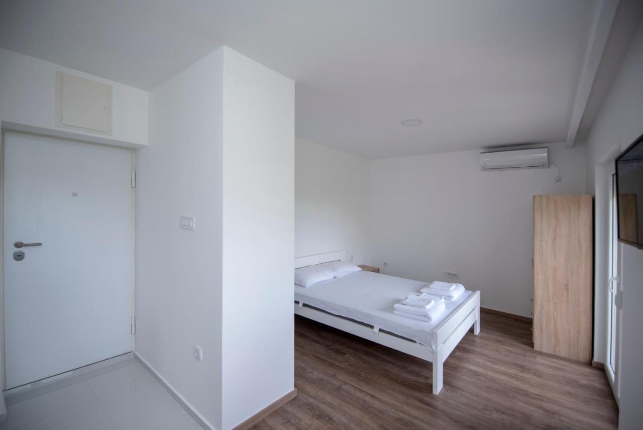 Apartman Arijana Τρέμπινιε Εξωτερικό φωτογραφία